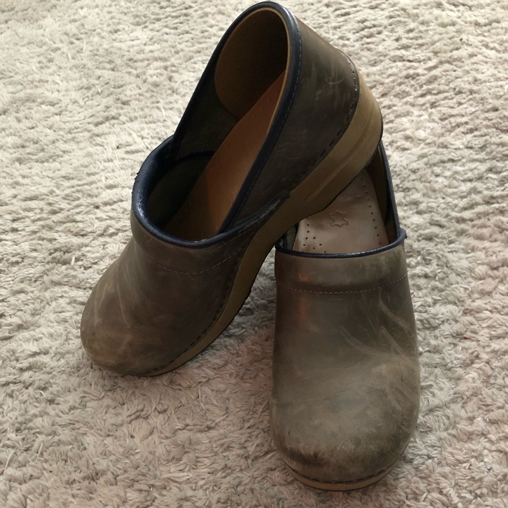 Dansko Clogs Size 41 Great Condition